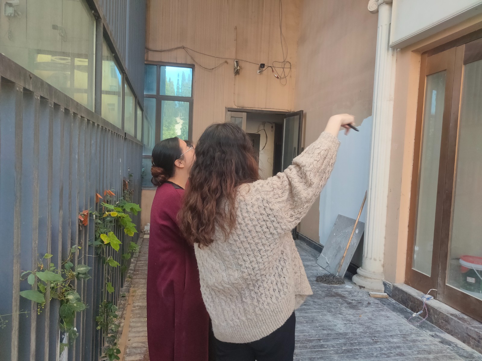 襄阳市华妍医疗美容医院品牌策划设计