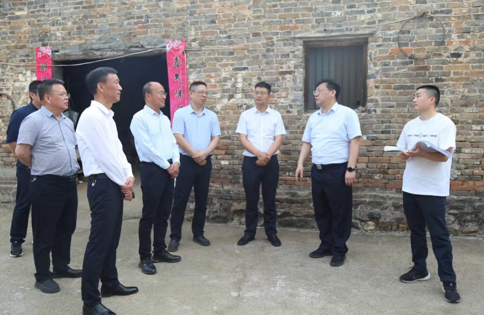 博希营销策划-汤司令，参加了区委书记到黄龙镇红色革命基地建设调研。